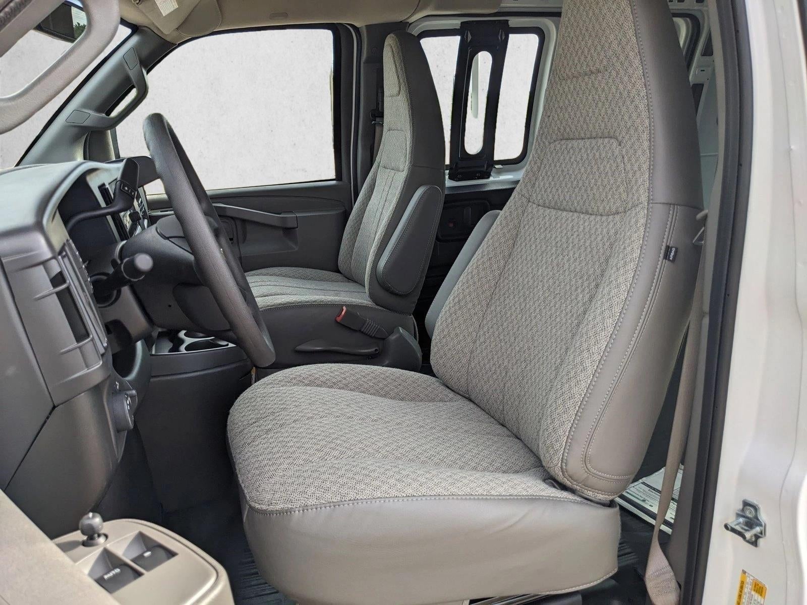 2025 Chevrolet Express Cargo Base