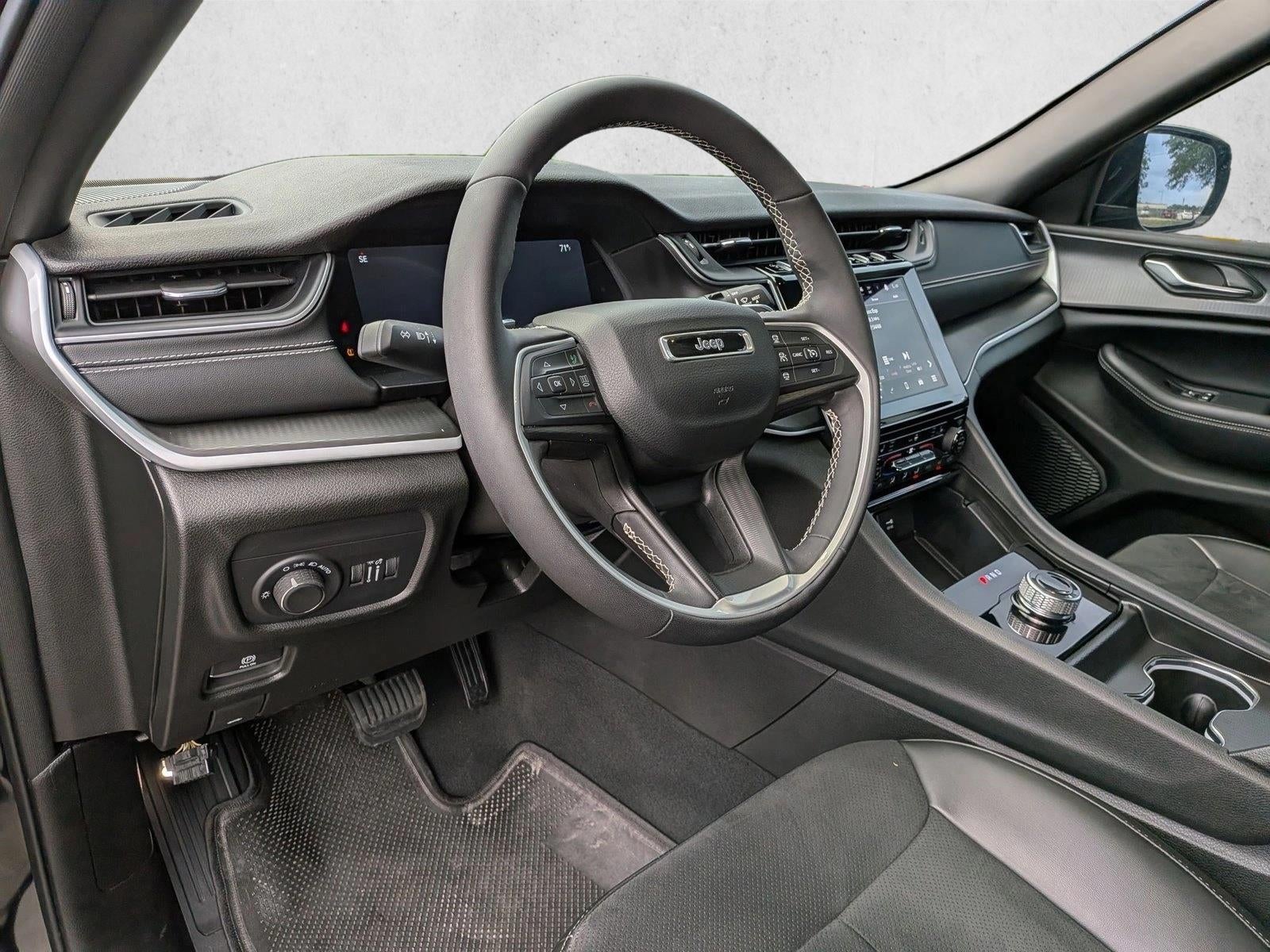 2024 Jeep Grand Cherokee Altitude 4x2
