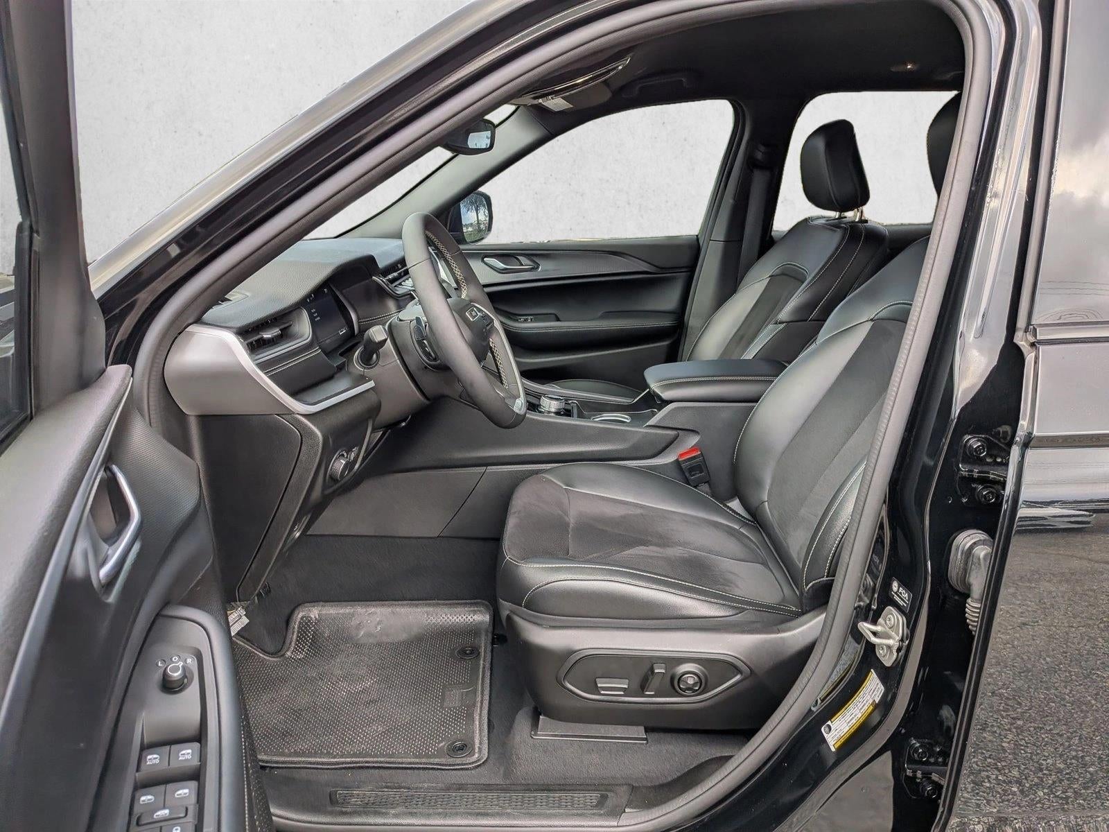 2024 Jeep Grand Cherokee Altitude 4x2