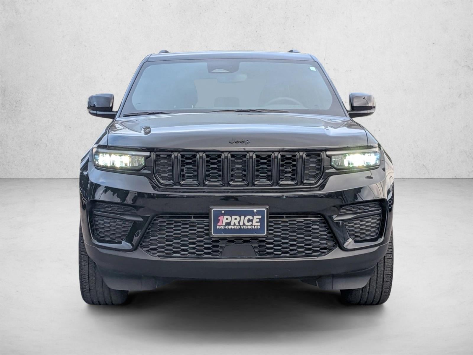 2024 Jeep Grand Cherokee Altitude 4x2