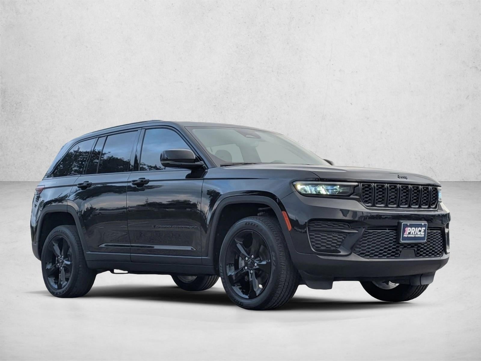 2024 Jeep Grand Cherokee Altitude 4x2
