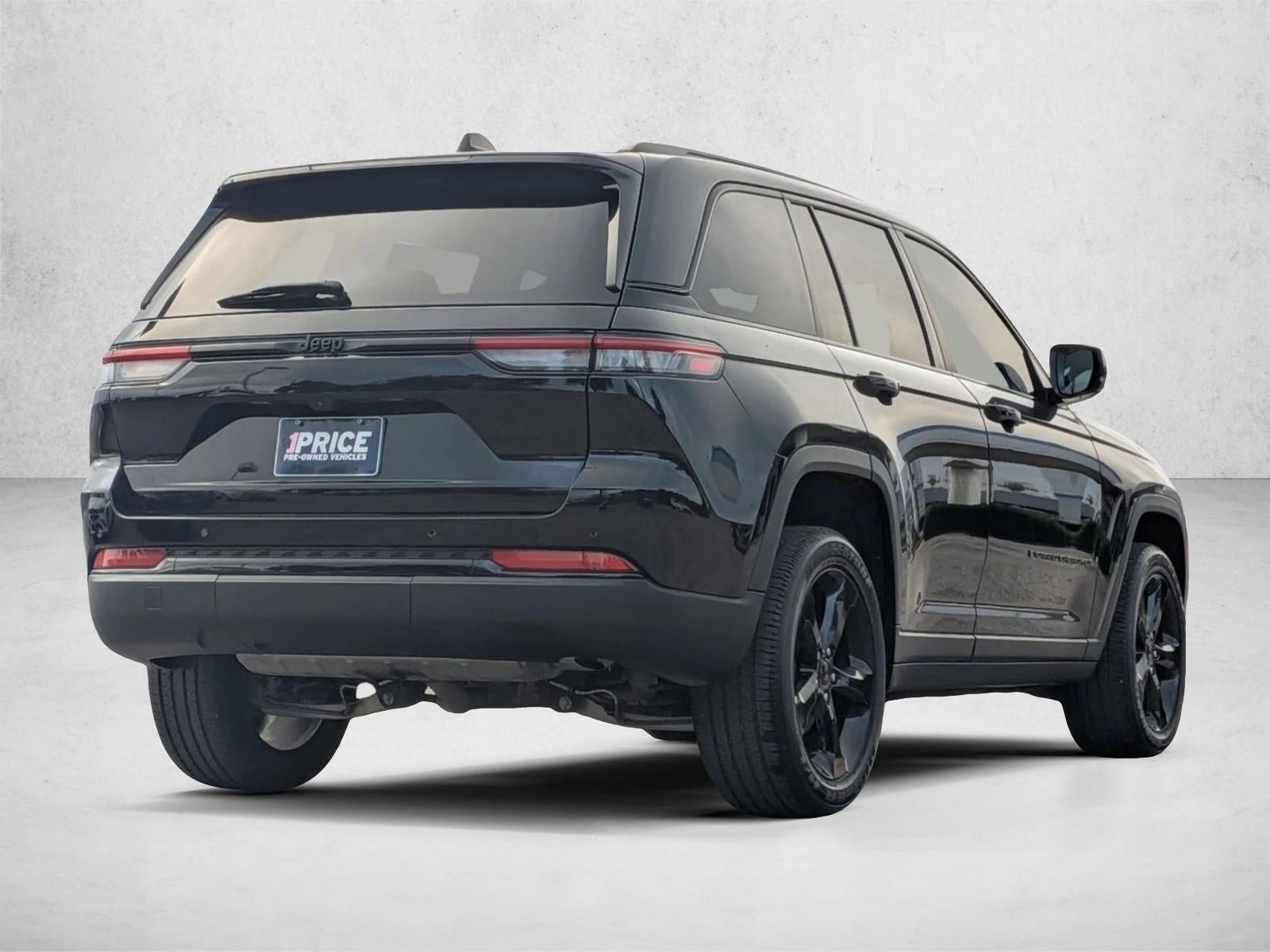 2024 Jeep Grand Cherokee Altitude 4x2