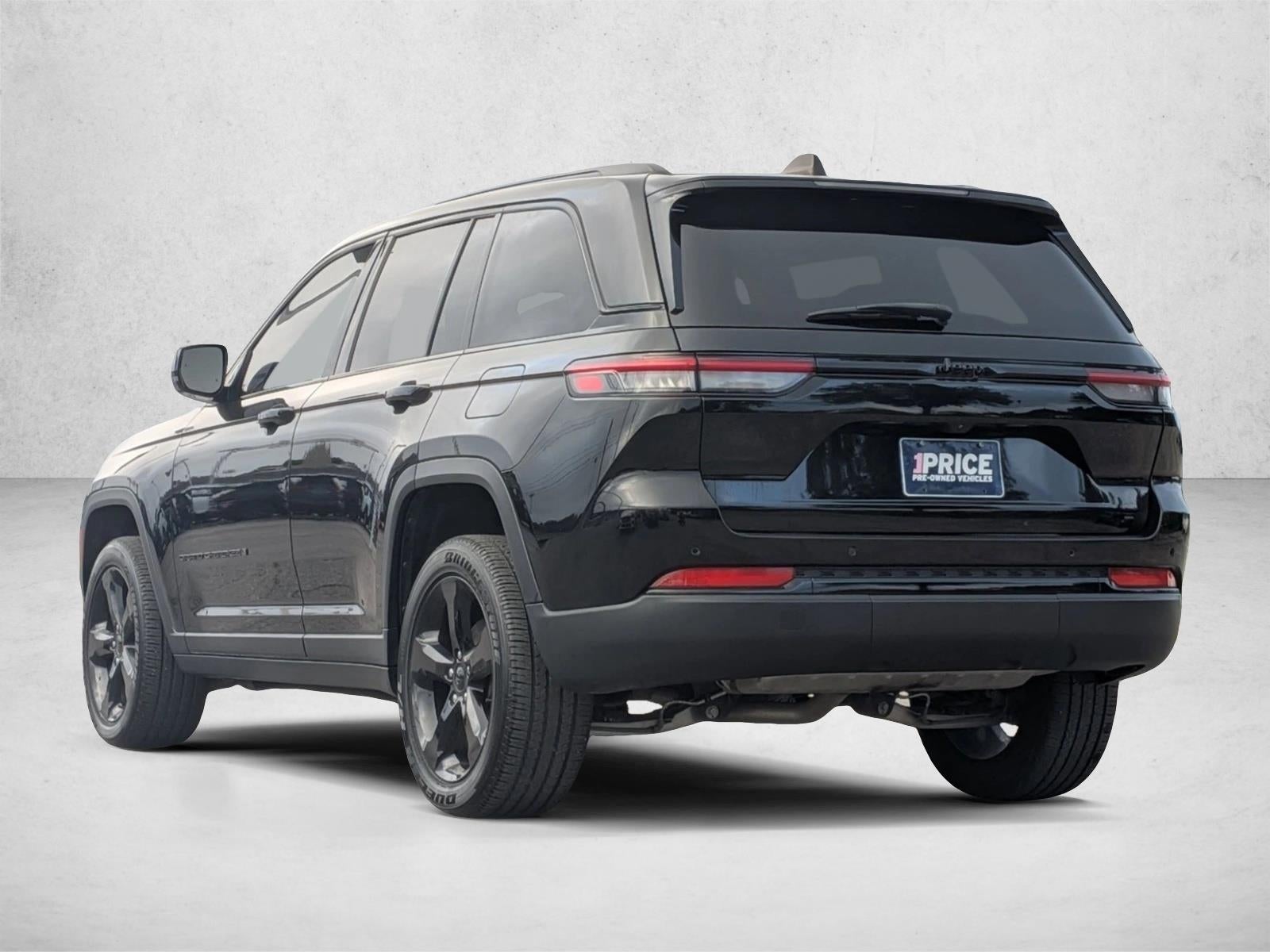 2024 Jeep Grand Cherokee Altitude 4x2