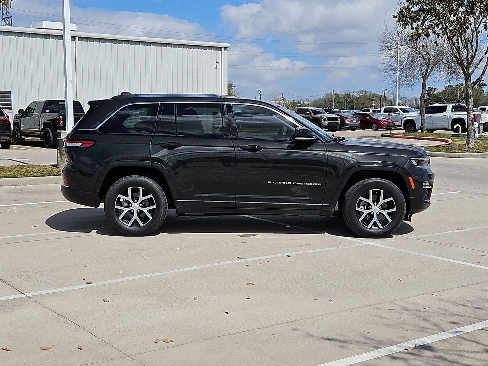 2023 Jeep Grand Cherokee Limited 4x2