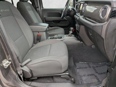 2023 Jeep Gladiator Overland 4x4 *Ltd Avail*