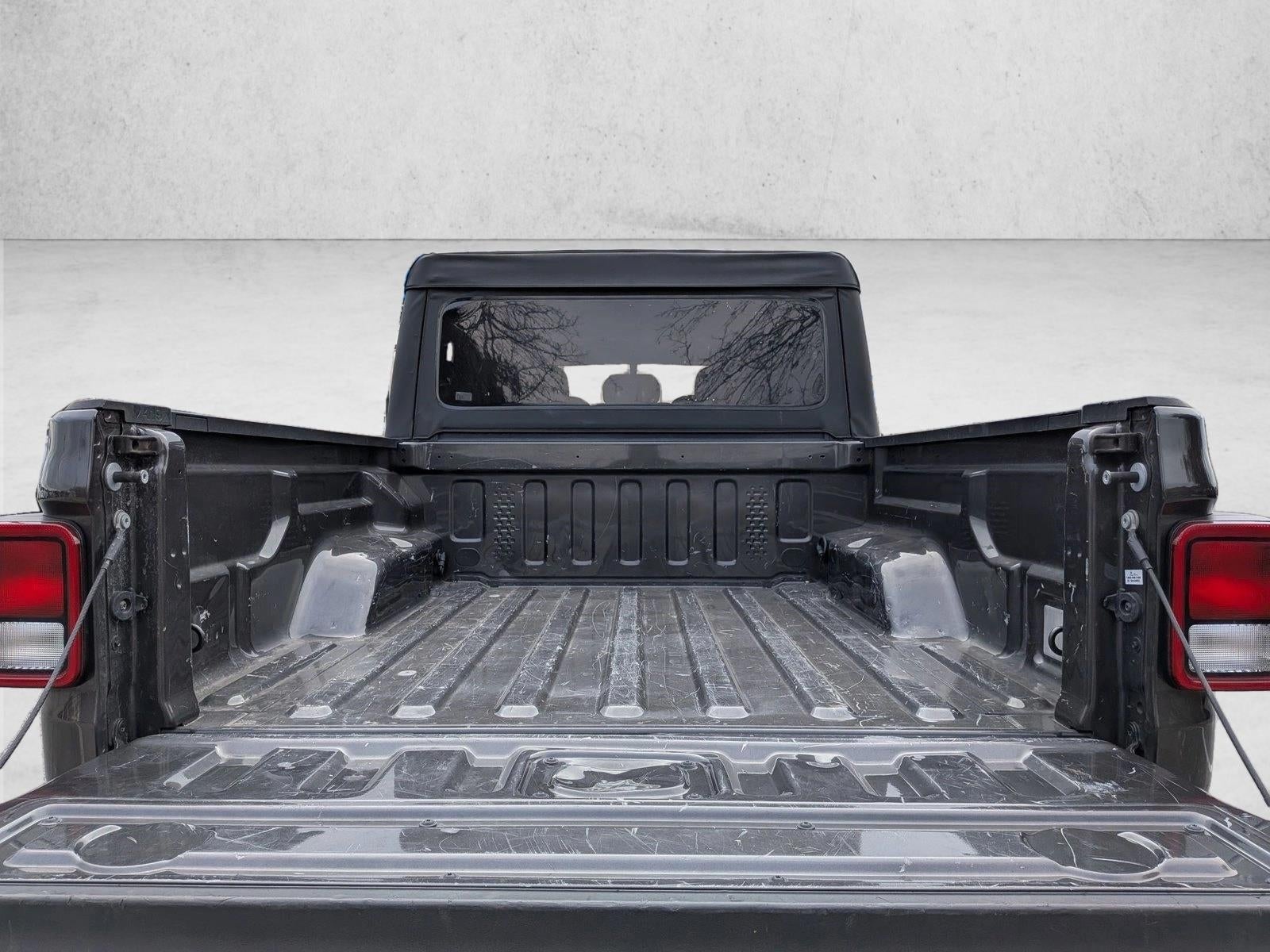 2023 Jeep Gladiator Overland 4x4 *Ltd Avail*