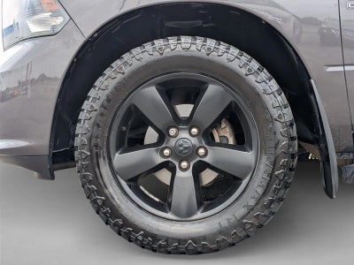 2019 RAM 1500 Classic Express 4x2 Crew Cab 5'7" Box