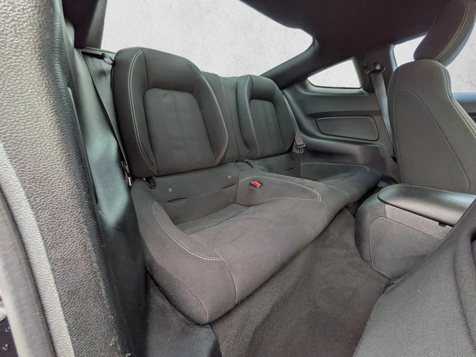 2021 Ford Mustang EcoBoost Fastback