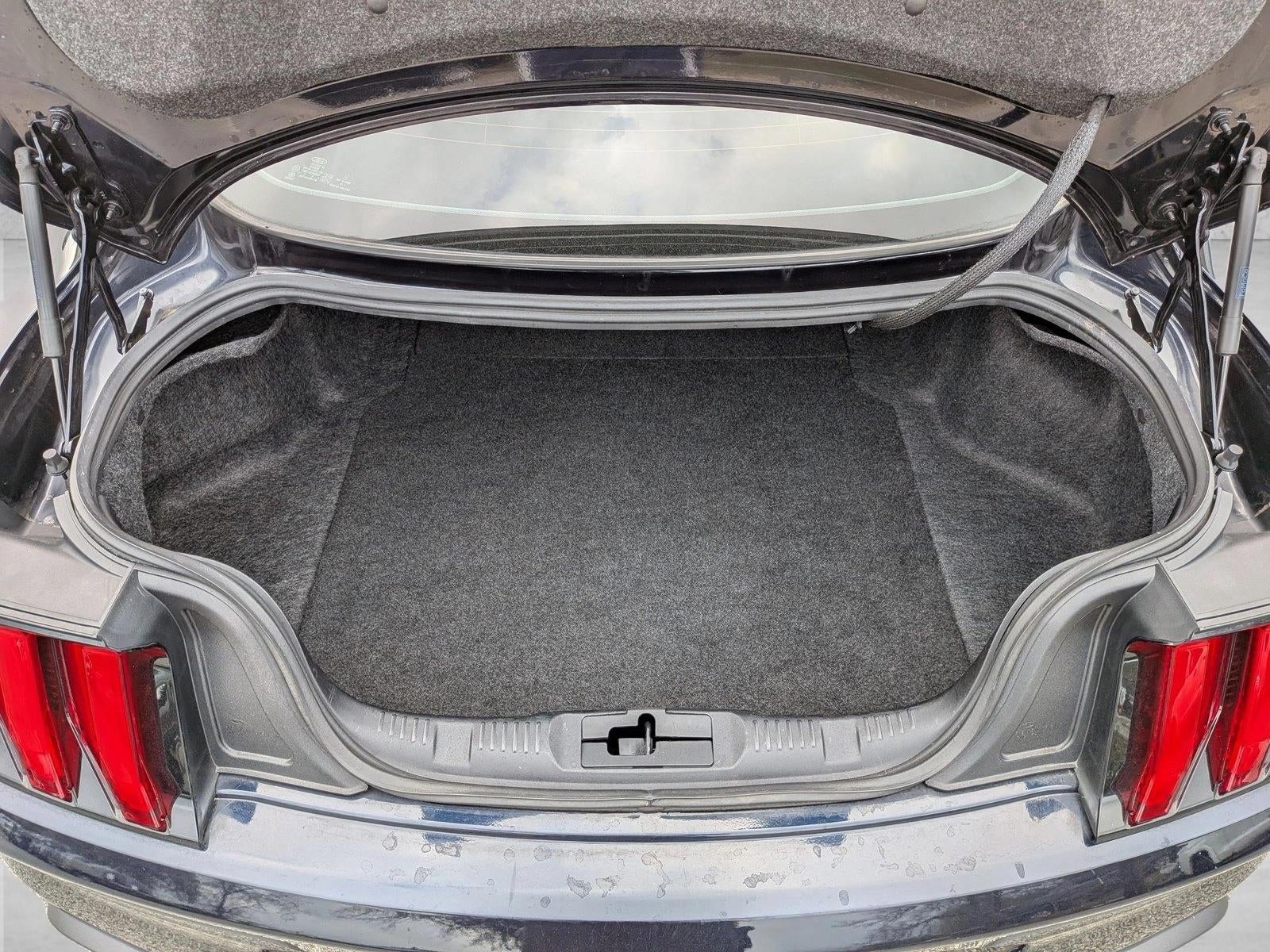 2021 Ford Mustang EcoBoost Fastback