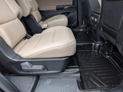 2020 Ford Explorer XLT RWD