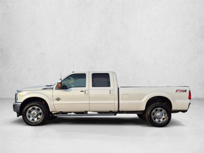 2013 Ford Super Duty F-350 SRW 4WD Crew Cab 6-3/4 Ft Box Lariat