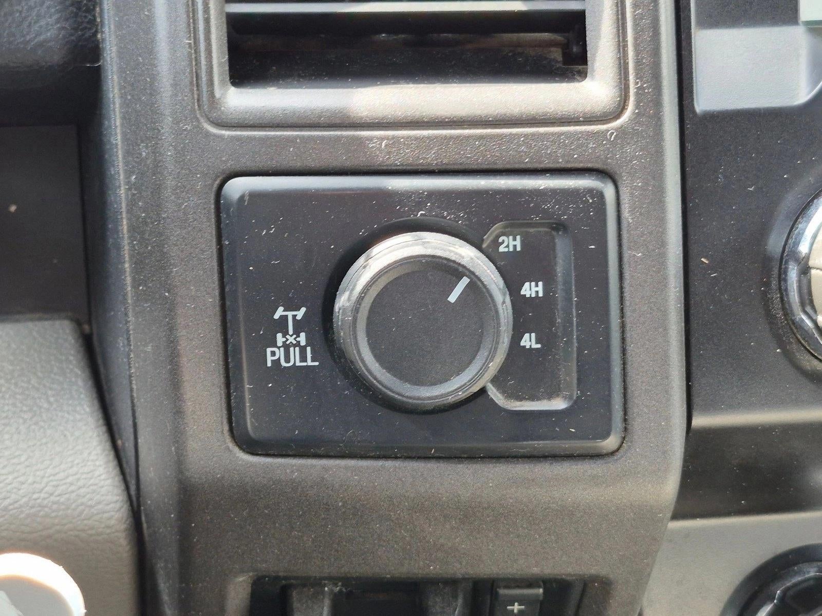 2022 Ford F-350 XL 4WD Crew Cab 6.75' Box