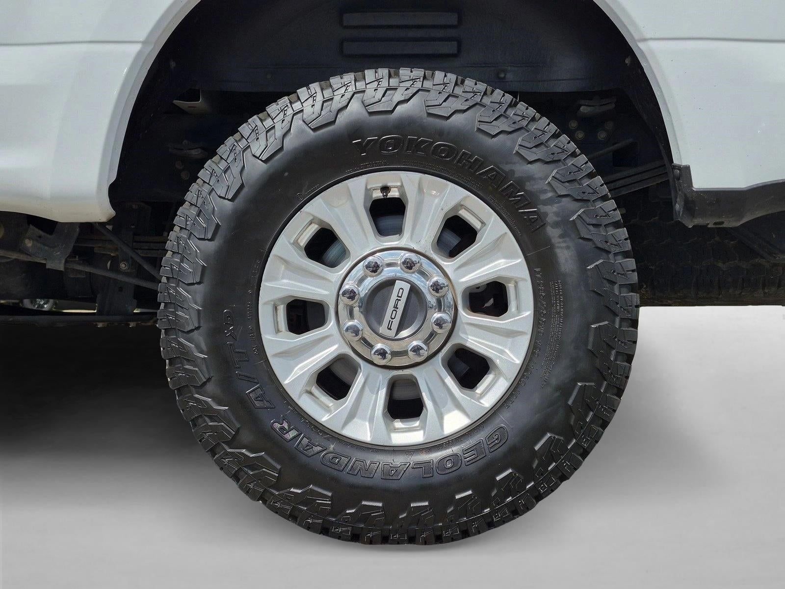 2022 Ford F-350 XL 4WD Crew Cab 6.75' Box
