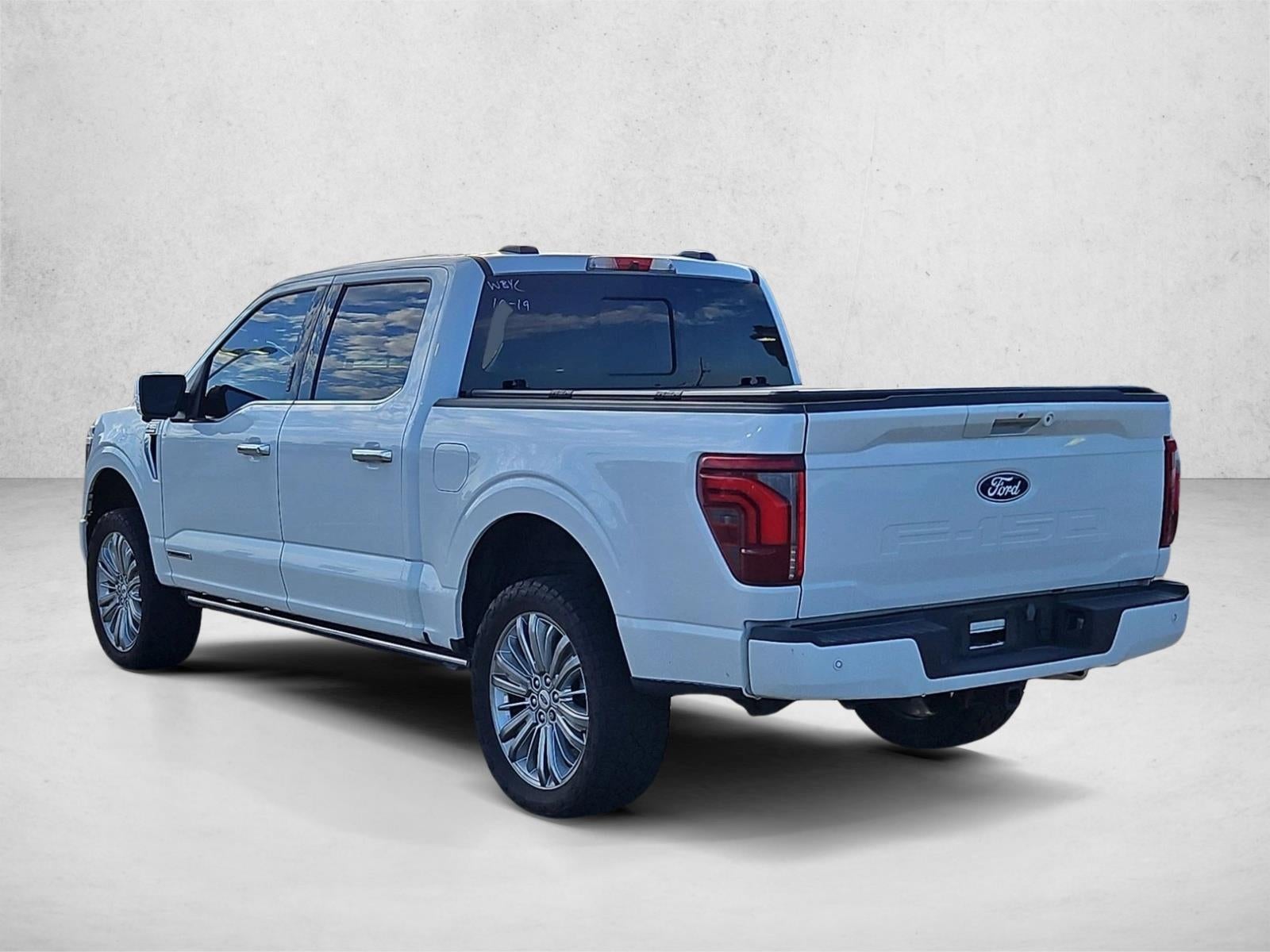 2024 Ford F-150 Platinum 4WD SuperCrew 5.5' Box