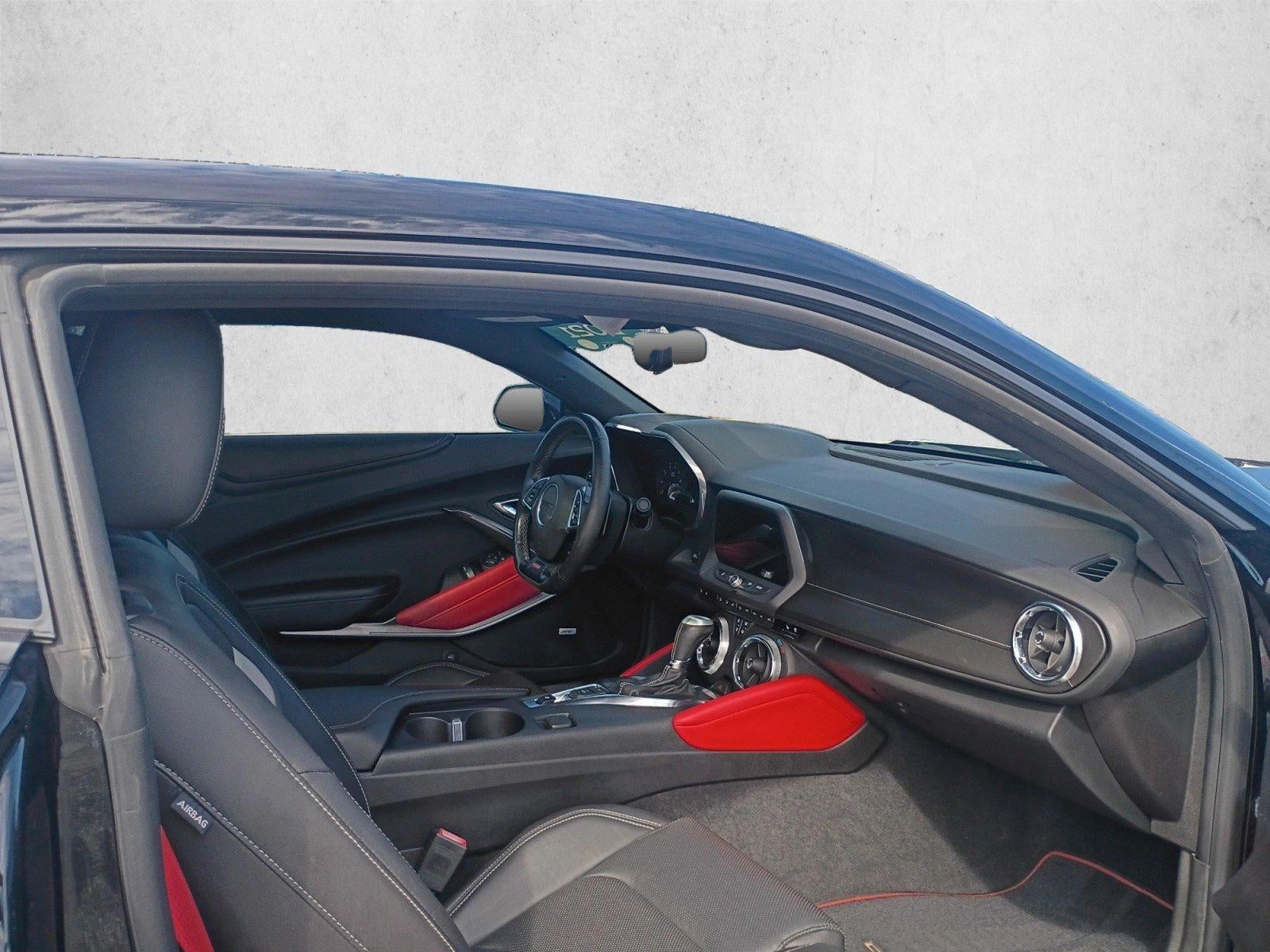 2021 Chevrolet Camaro 2dr Coupe 2SS