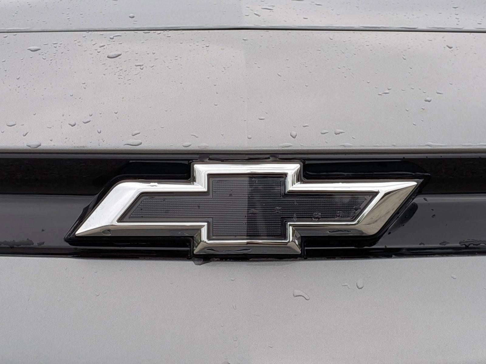 2027 Chevrolet Bolt FWD 4dr LT
