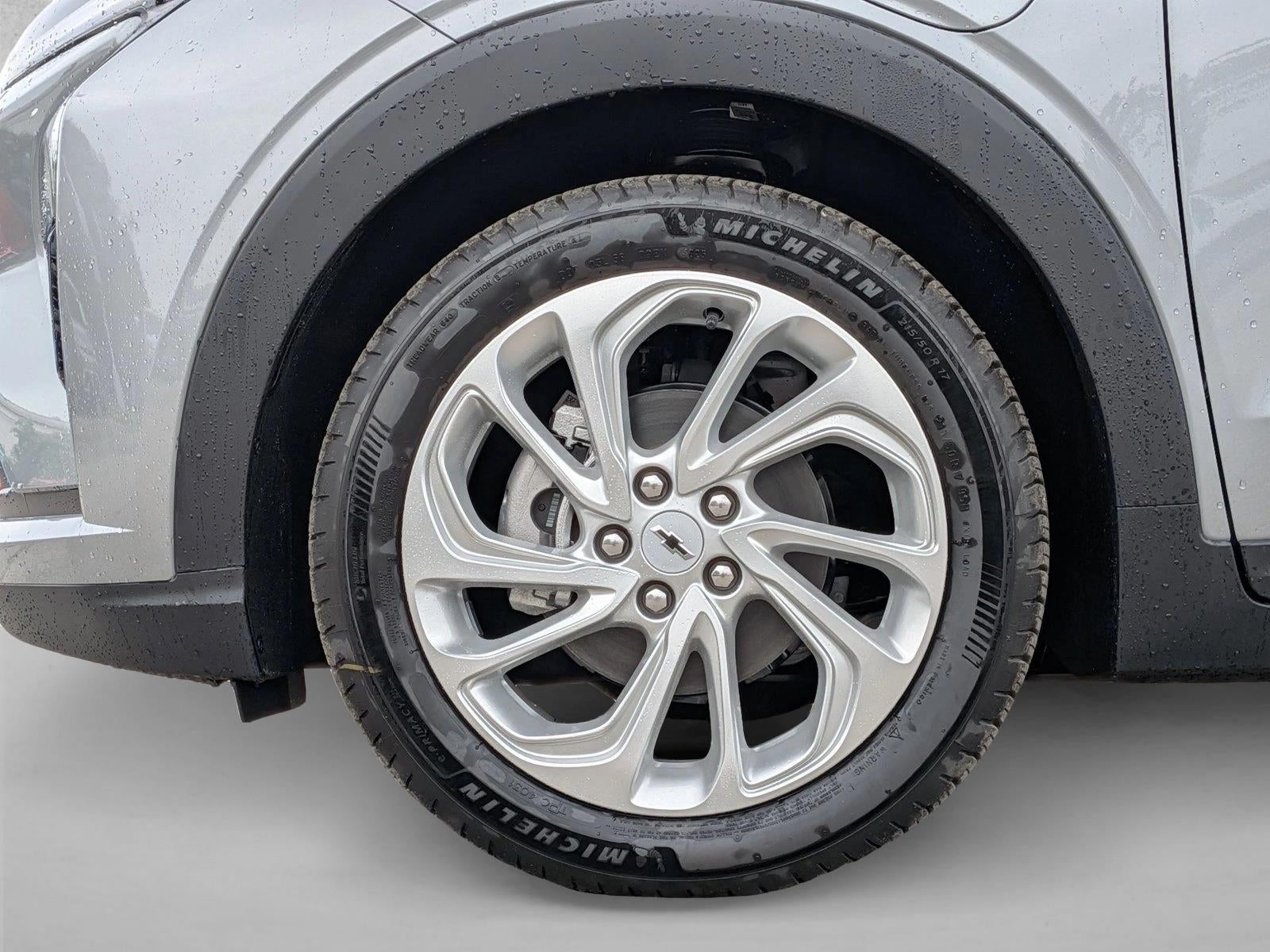 2027 Chevrolet Bolt FWD 4dr LT