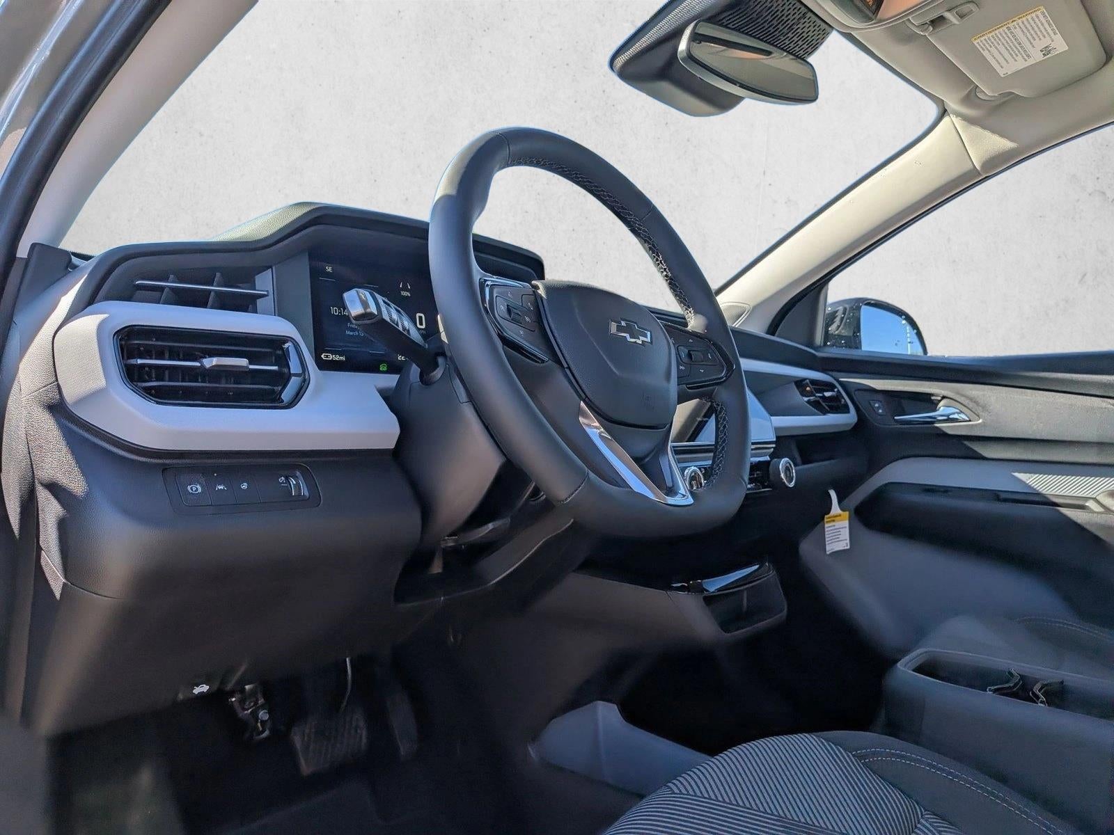 2027 Chevrolet Bolt FWD 4dr LT