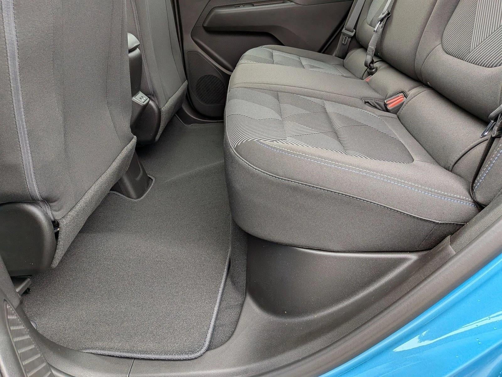 2027 Chevrolet Bolt FWD 4dr LT