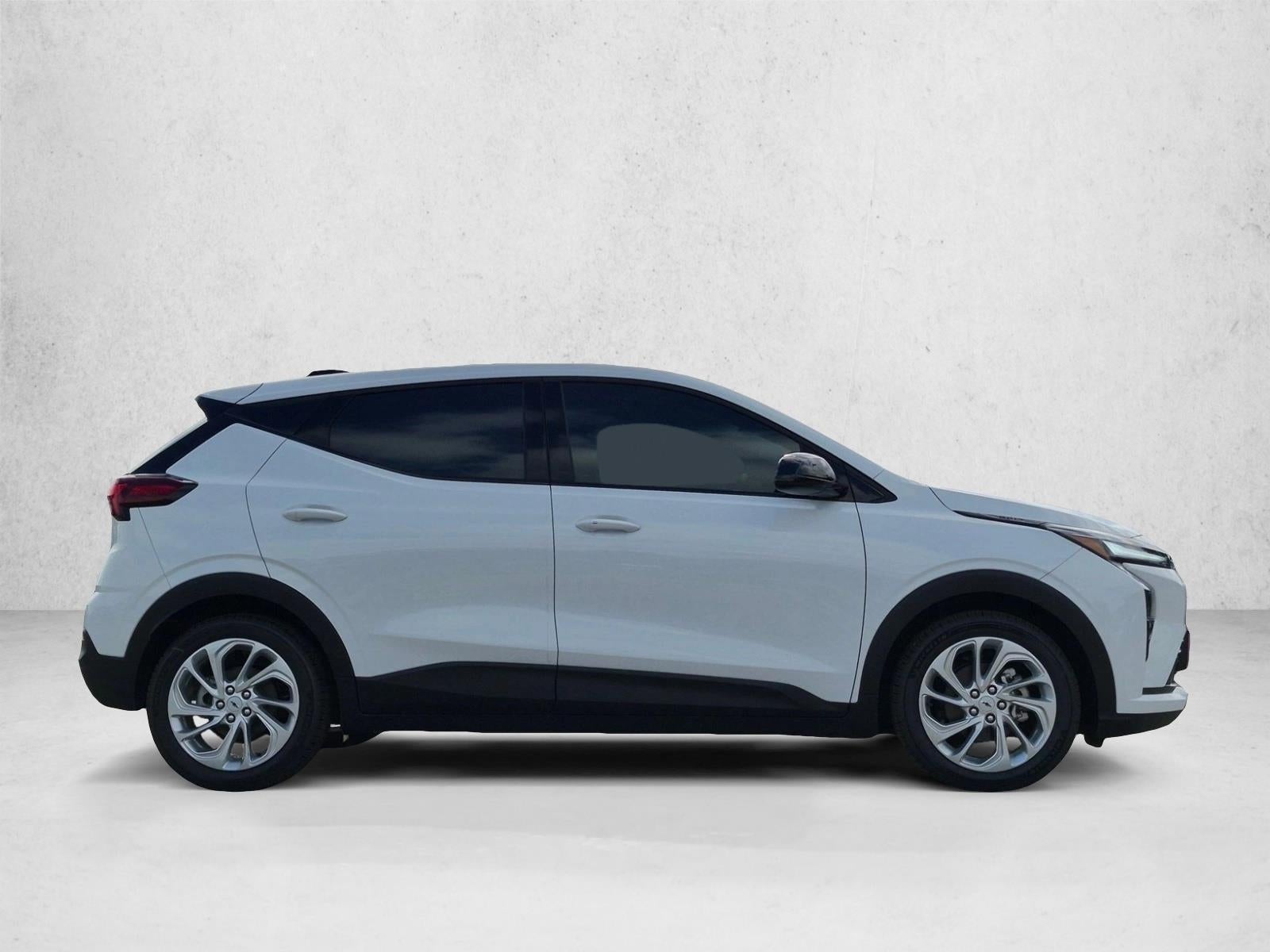 2027 Chevrolet Bolt FWD 4dr LT