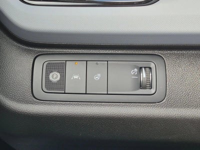 2027 Chevrolet Bolt FWD 4dr LT