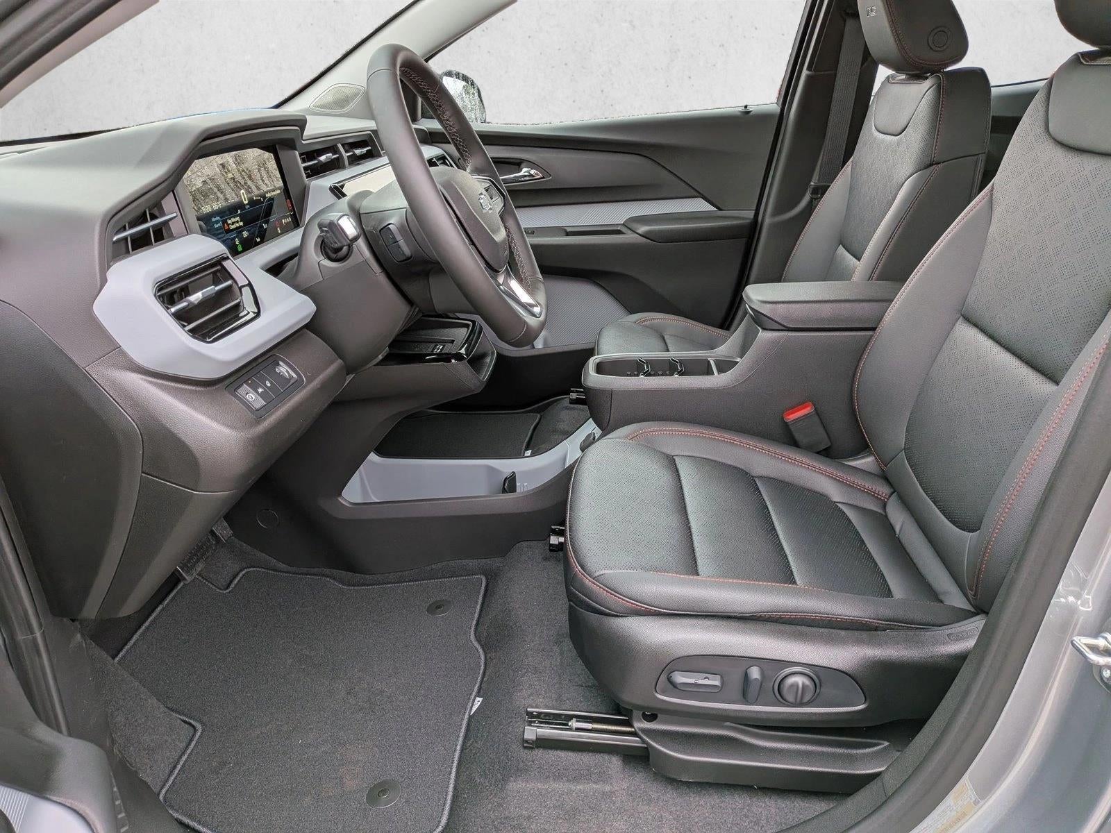 2027 Chevrolet Bolt FWD 4dr RS