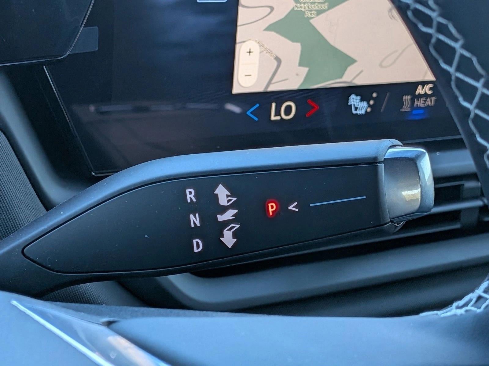 2026 Chevrolet Silverado EV e4WD Crew Cab Standard Range LT