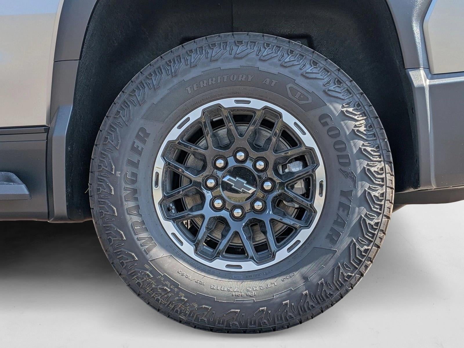 2026 Chevrolet Silverado EV e4WD Crew Cab Max Range Trail Boss