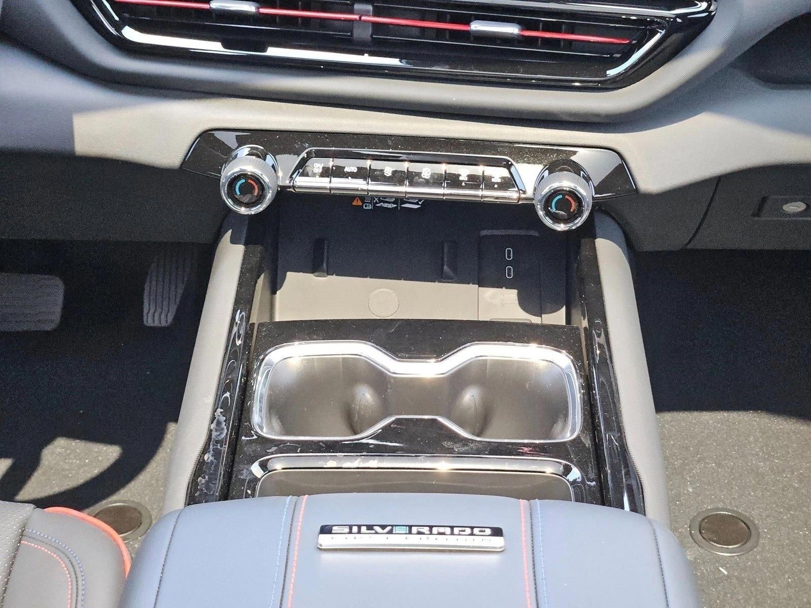 2024 Chevrolet Silverado EV e4WD Crew Cab RST