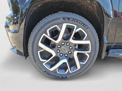 2024 Chevrolet Silverado EV e4WD Crew Cab RST