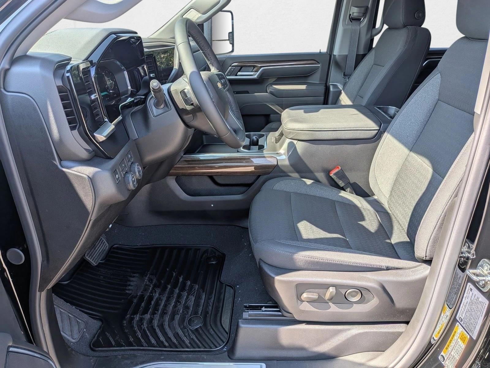 2026 Chevrolet Silverado 2500 HD Crew Cab Standard Box 4-Wheel Drive LT