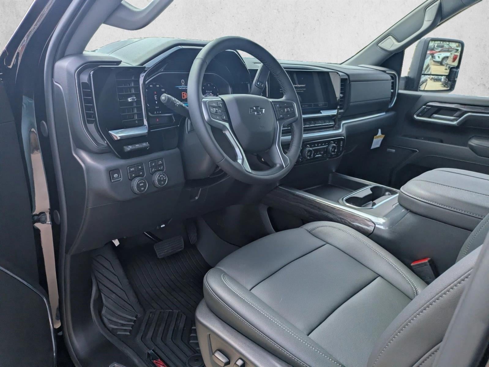 2026 Chevrolet Silverado 2500 HD Crew Cab Standard Box 4-Wheel Drive LTZ