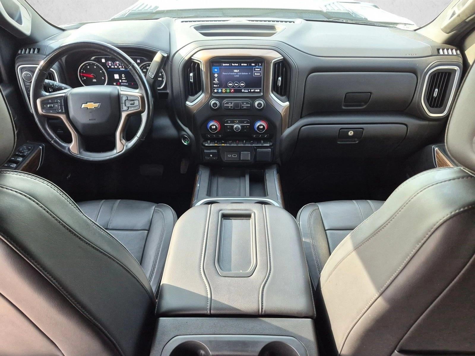 2022 Chevrolet Silverado 2500 HD Crew Cab Standard Box 4-Wheel Drive High Country