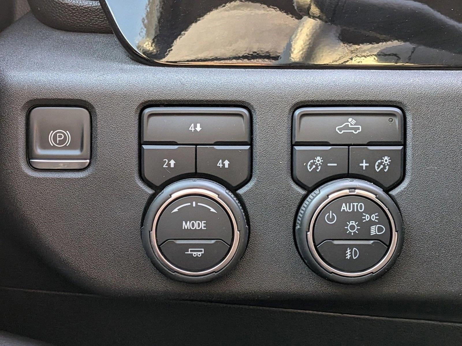 2024 Chevrolet Silverado 2500 HD Double Cab Standard Box 4-Wheel Drive LT