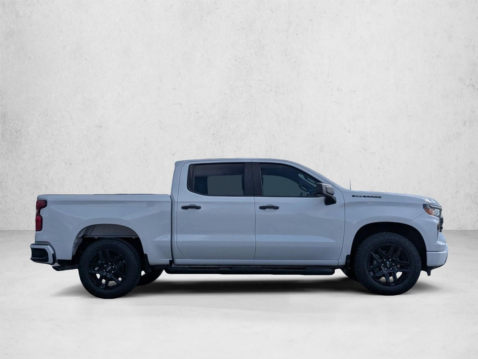 2024 Chevrolet Silverado 1500 Crew Cab Short Box 2-Wheel Drive Custom