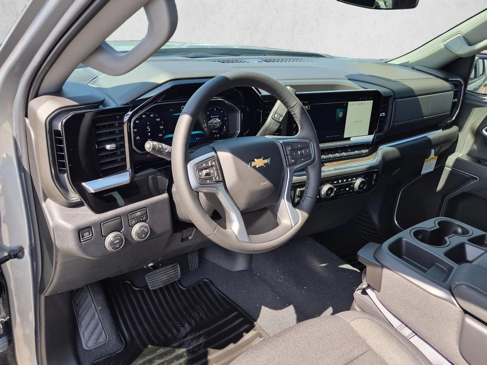 2026 Chevrolet Silverado 1500 Crew Cab Short Box 2-Wheel Drive LT