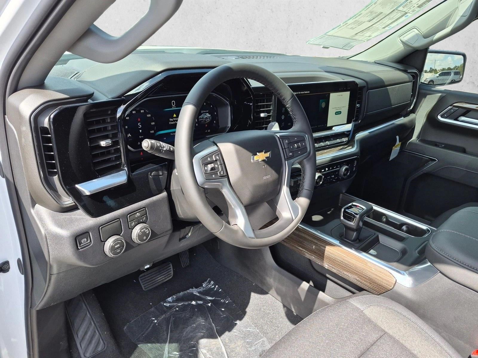 2026 Chevrolet Silverado 1500 Crew Cab Short Box 2-Wheel Drive LT