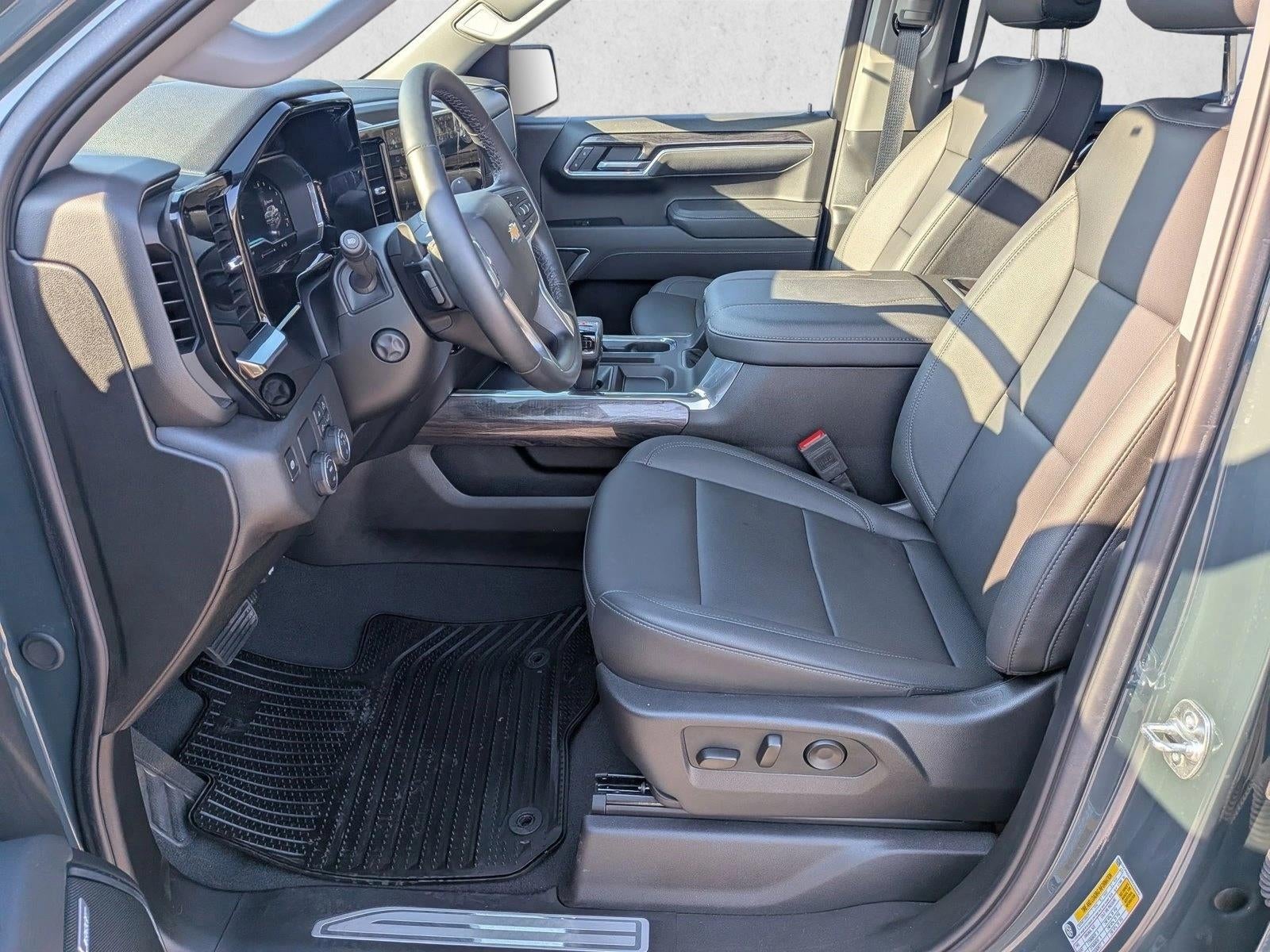 2025 Chevrolet Silverado 1500 Crew Cab Short Box 2-Wheel Drive LTZ