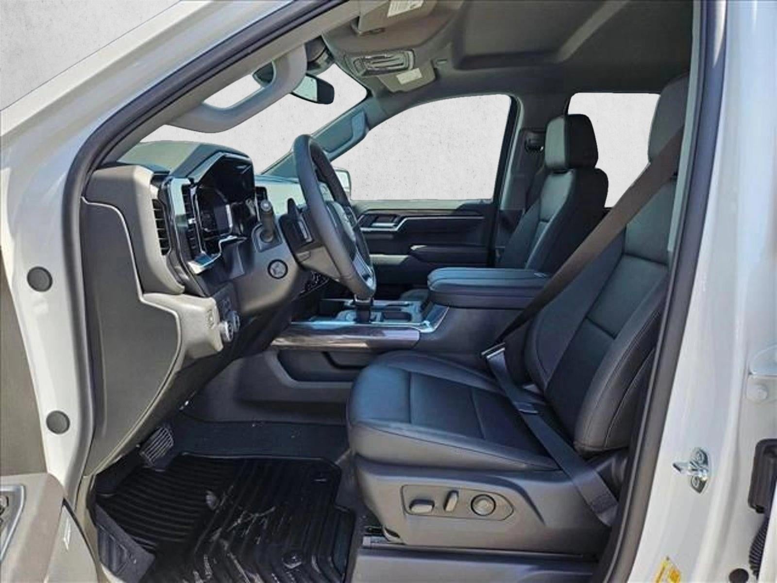 2025 Chevrolet Silverado 1500 Crew Cab Short Box 2-Wheel Drive LTZ