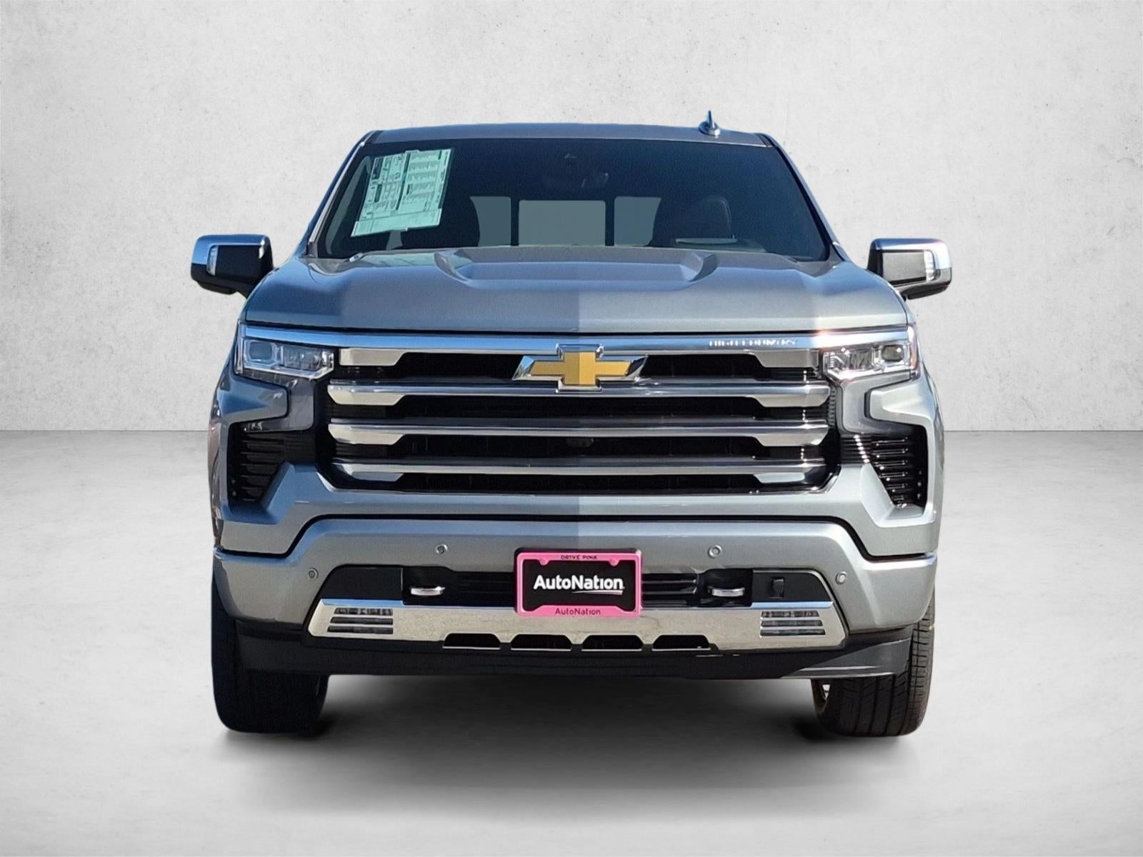 2026 Chevrolet Silverado 1500 Crew Cab Short Box 4-Wheel Drive High Country