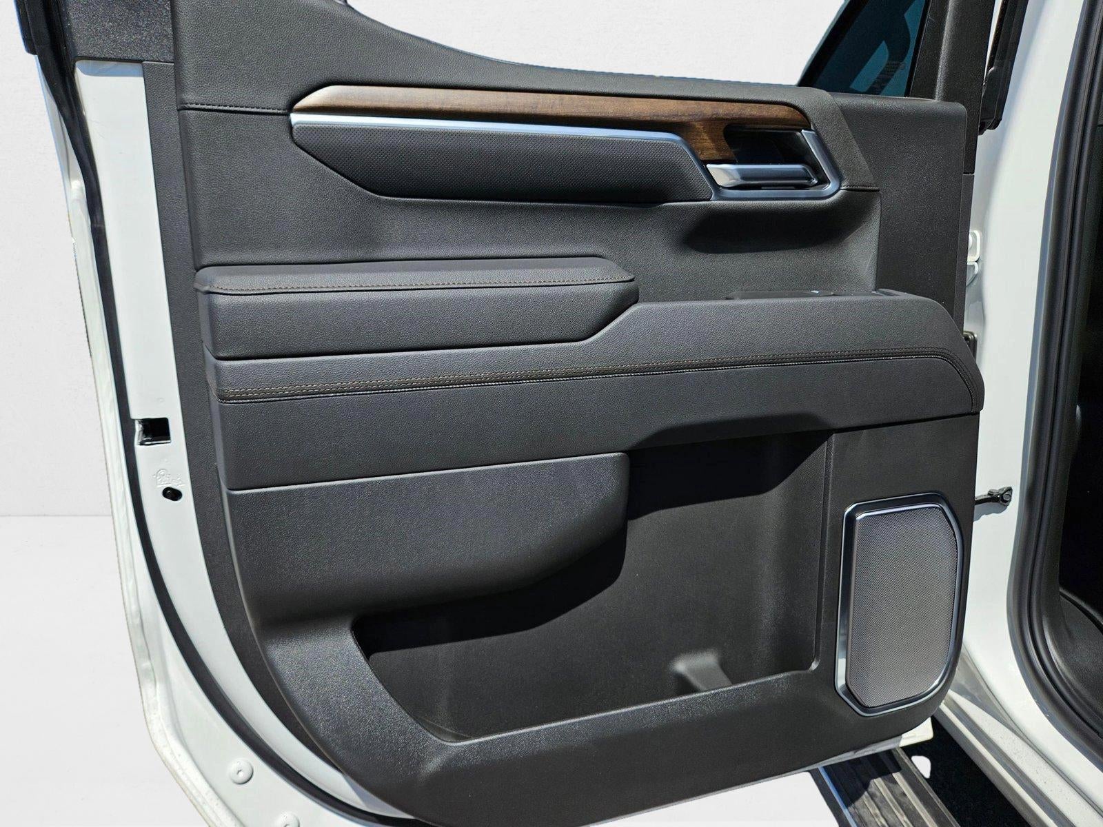 2025 Chevrolet Silverado 1500 Crew Cab Short Box 4-Wheel Drive High Country