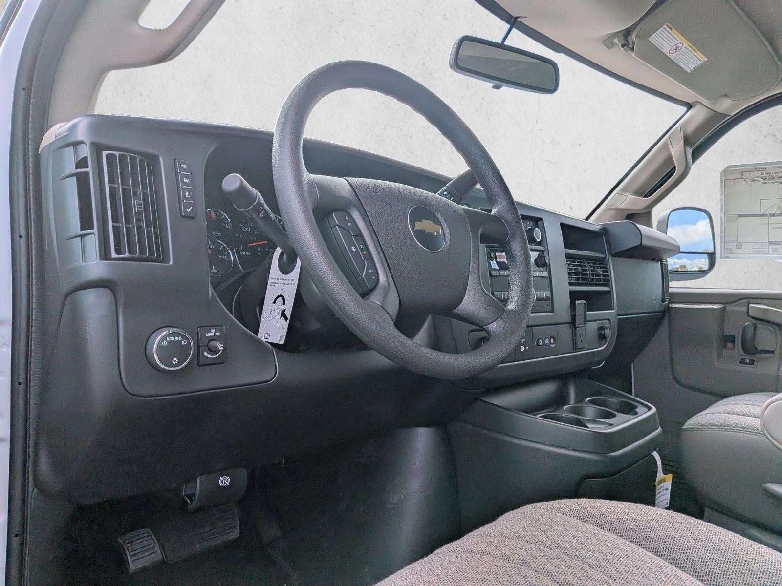 2025 Chevrolet Express Cargo 2500 Regular Wheelbase Rear-Wheel Drive