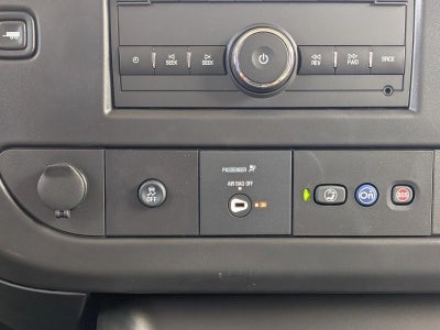 2025 Chevrolet Express Cargo 2500 Regular Wheelbase Rear-Wheel Drive