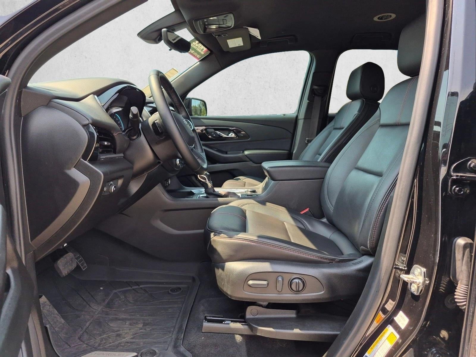 2023 Chevrolet Traverse FWD 2LT