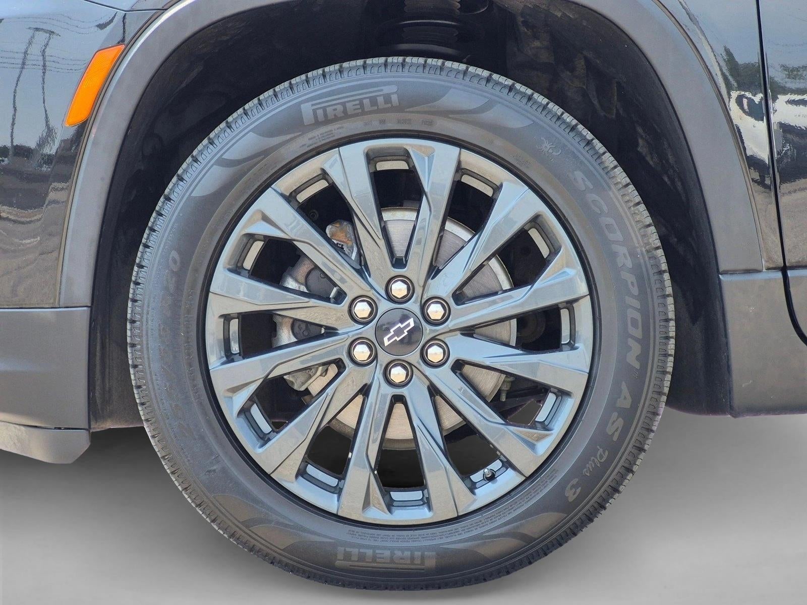 2023 Chevrolet Traverse FWD 2LT