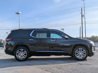 2023 Chevrolet Traverse FWD 2LZ