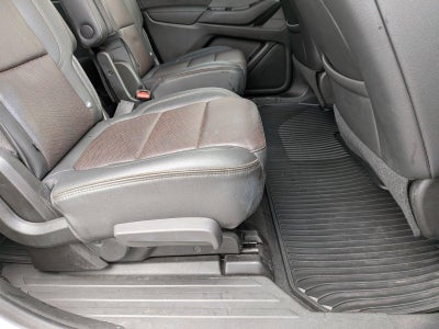 2023 Chevrolet Traverse FWD 2LZ