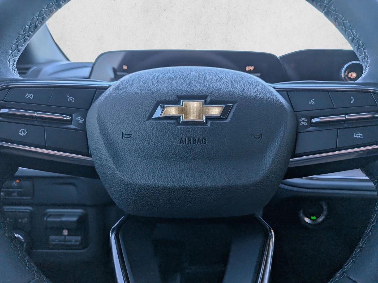 2026 Chevrolet Suburban 2WD LS