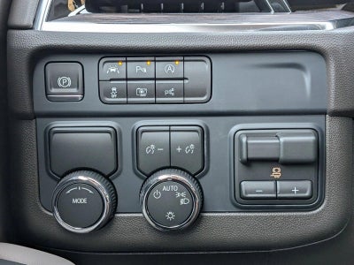 2026 Chevrolet Suburban 2WD LS