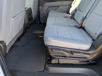 2026 Chevrolet Suburban 2WD LS